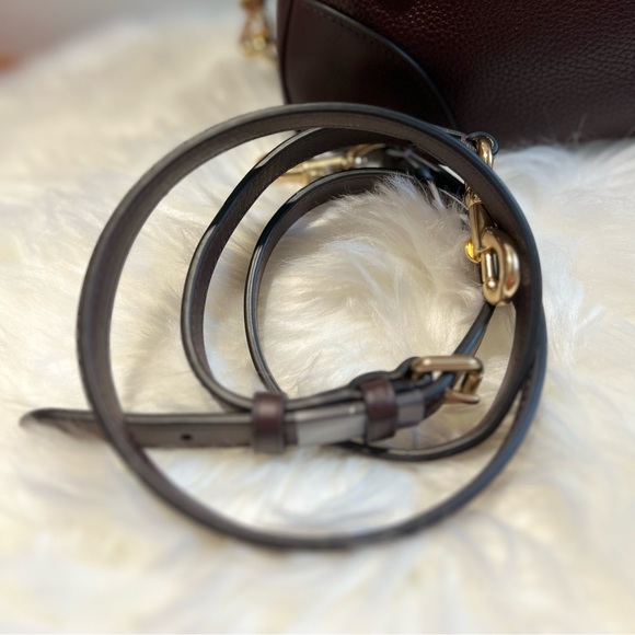 Coach Satchel - Picture 8 of 11